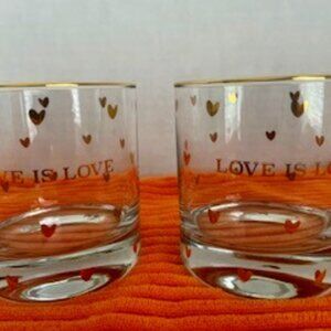 Set of Two William Sonoma Human Rights Love Is Love Gold Hearts Tumblers